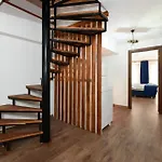 Historical Wood Dublex At Taksim&galata *