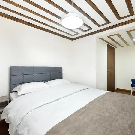 Apartman Historical Wood Dublex At Taksim&galata