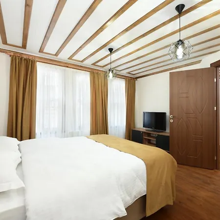 Apartman Historical Wood Dublex At Taksim&galata Isztambul